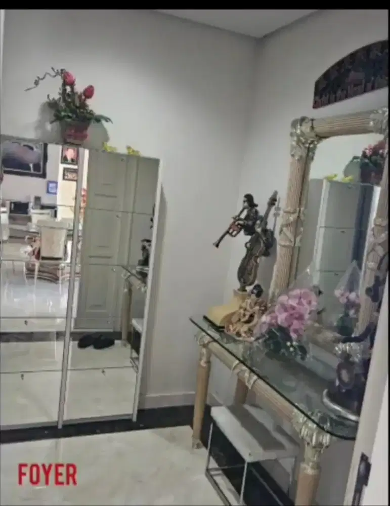 Dijual apartemen adhiwangsa tower F