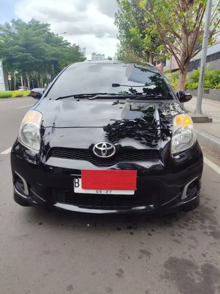 TOYOTA YARIS E AT 2012 Facelift