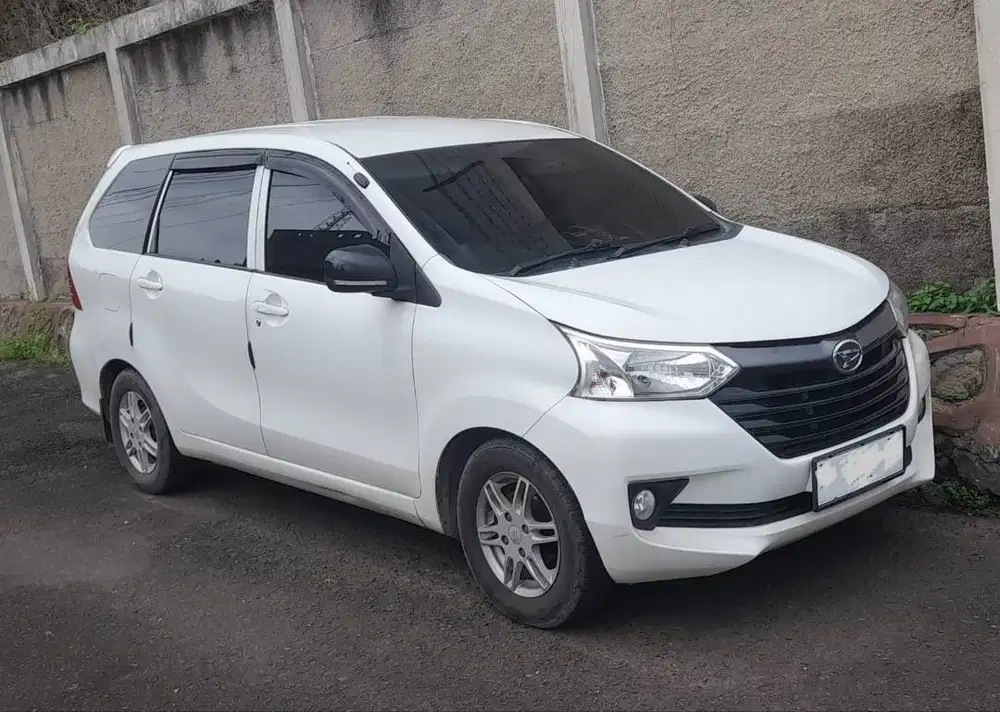 Xenia 1,0 D M/T  Th.2016 Harga 103jt Nego