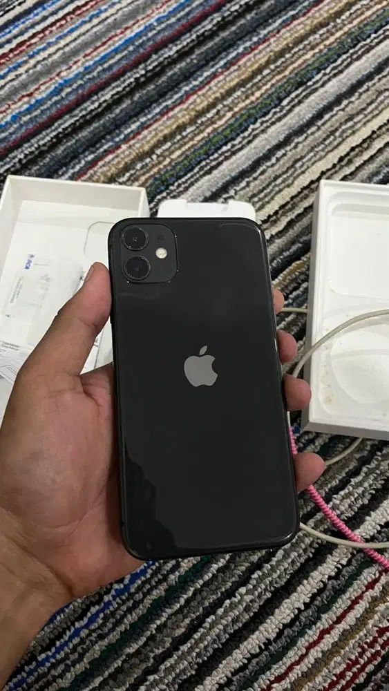 IPHONE 11 64gb IBOX ios 18