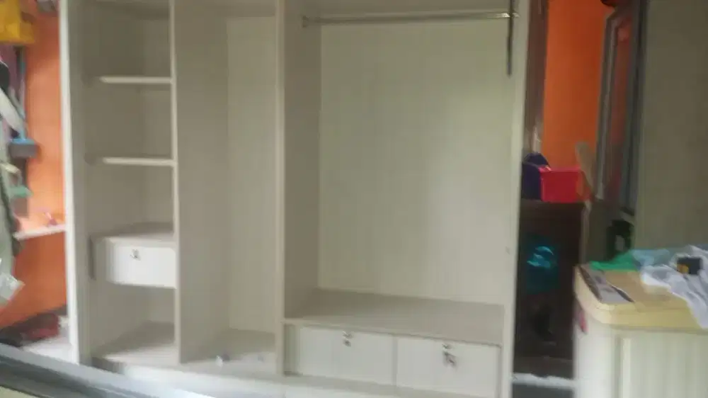 Lemari sleding 2 pintu