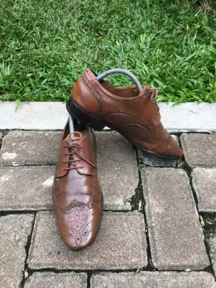 Sepatu kulit second original wingtip Pedro