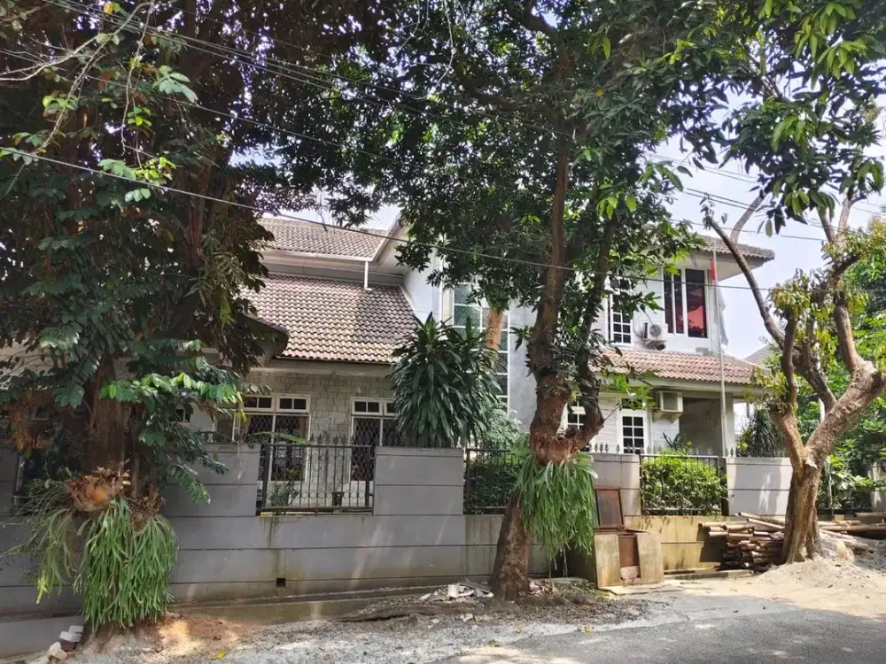Rumah Bagus siap huni dan asri di Jagakarsa Jakarta Selatan