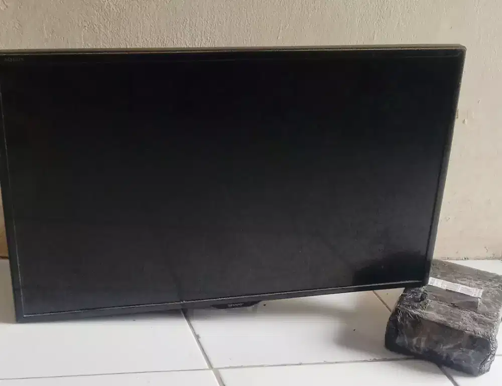 JUAL TV SHARP 14 inchi + STB baru