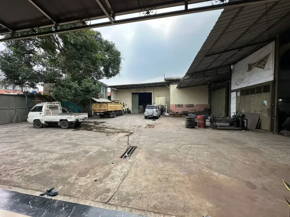 Dijual Gudang di Cilongok Pasar Kemis Tangerang Banten