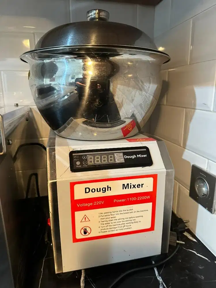 Mesin Pengaduk Adonan