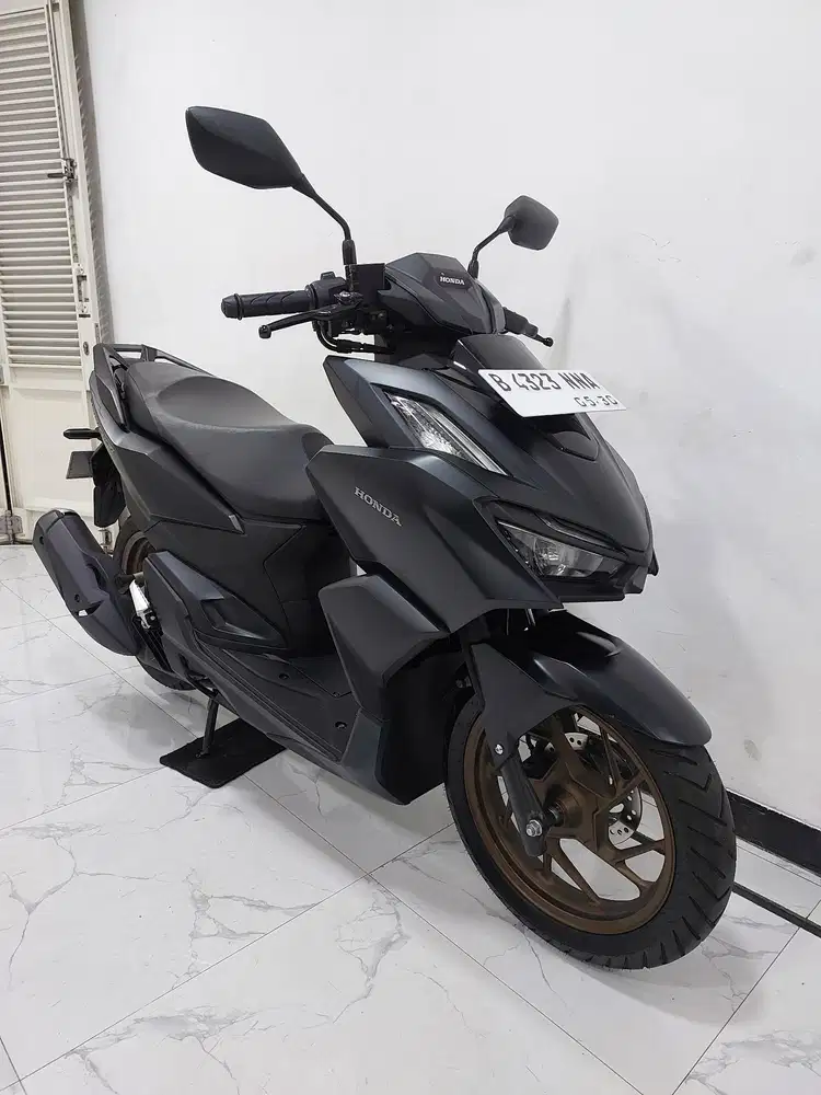 KM 2 RB Honda Vario 160 ESP CBS Keyless 2025 bulan 5 Gress Bisa Kredit