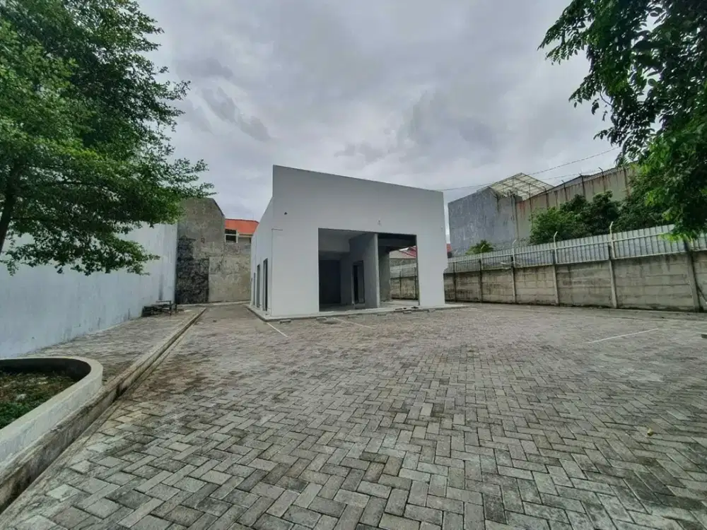 Disewakan Bangunan Komersial Raya Margorejo Indah