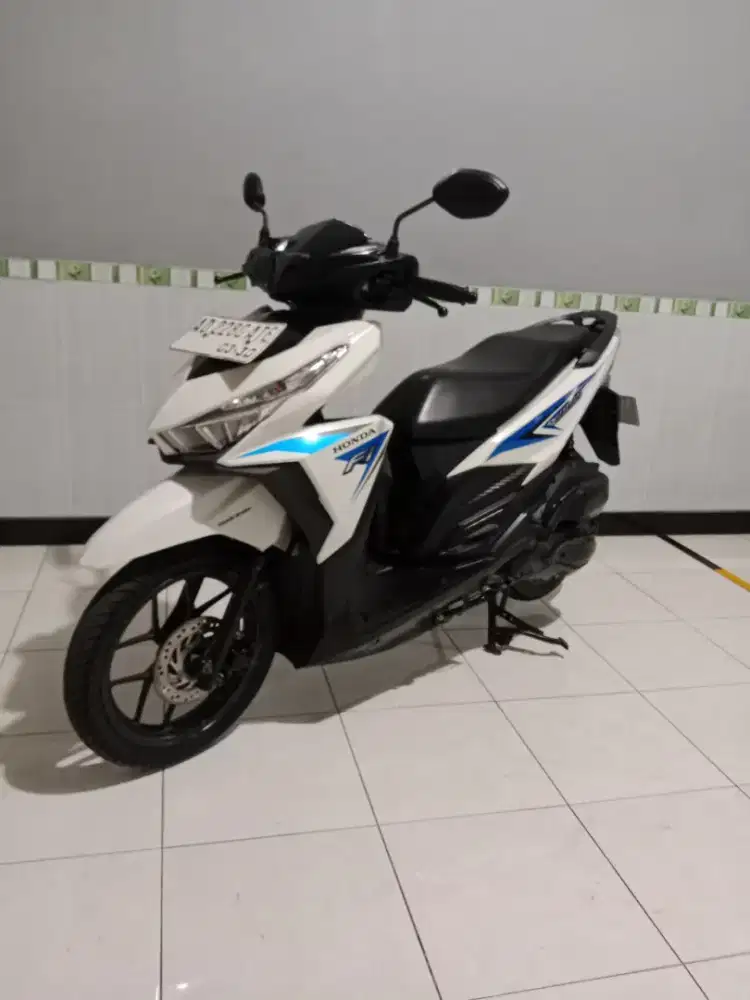 Honda Vario 125 led old