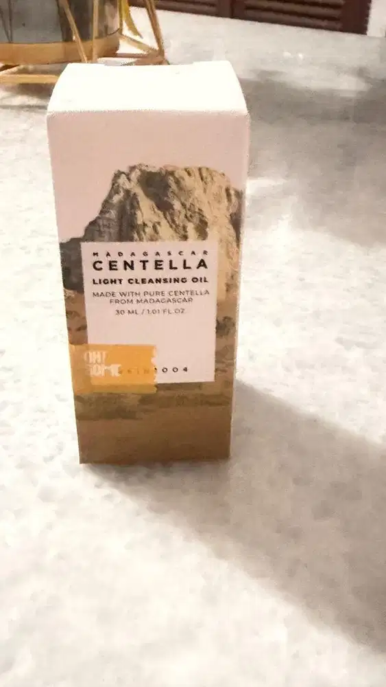 Centella Cleansing Oil kemasan 30ml