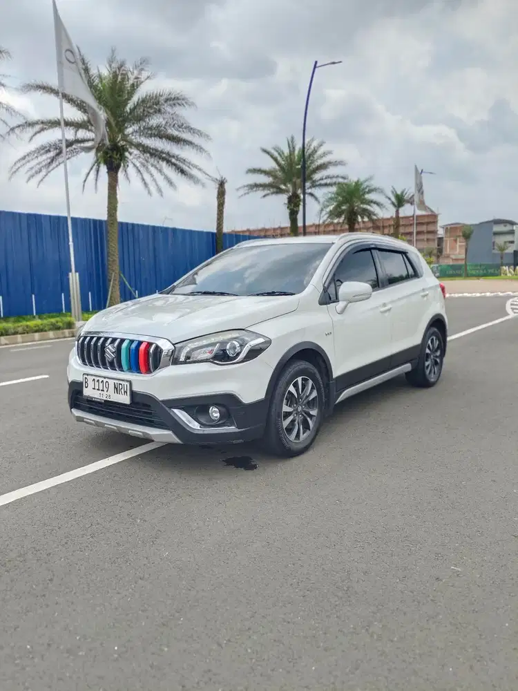 Suzuki SX4 2018 Bensin