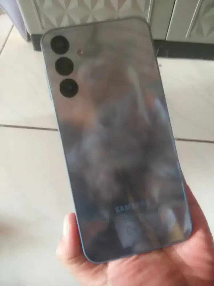 Samsung a15 8+8/128 mulus segelan