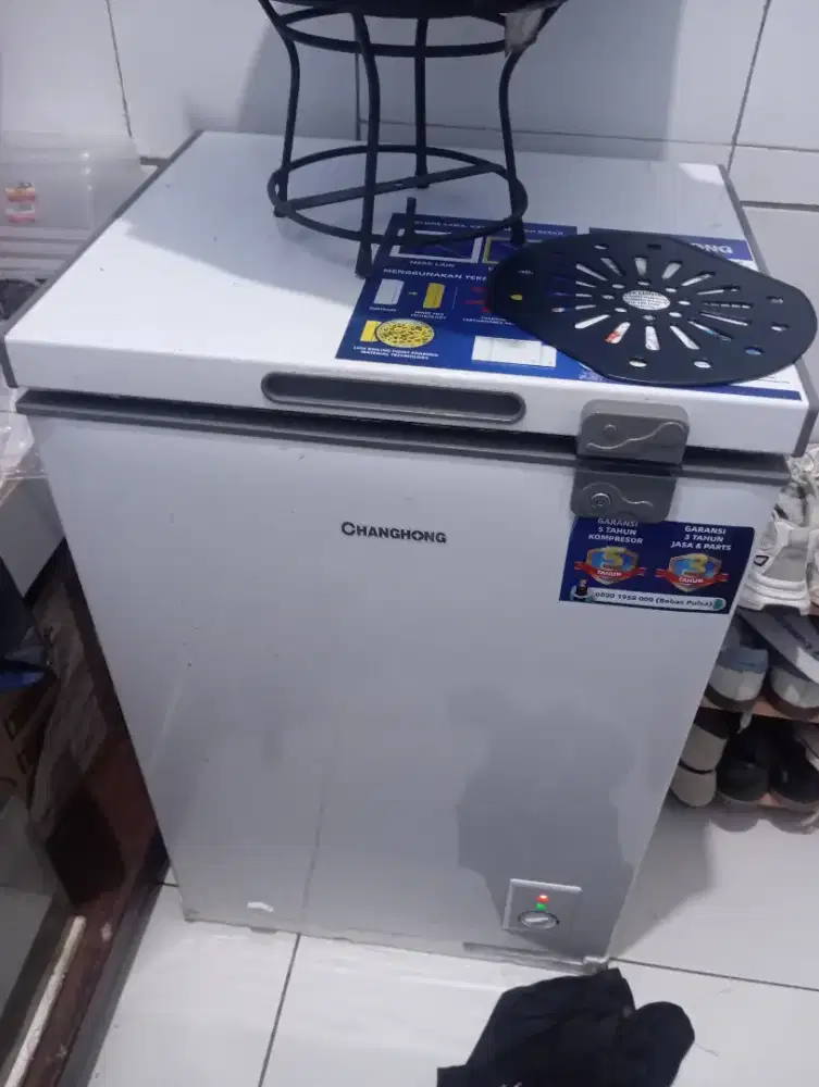 Frezzer bekas berkualitas