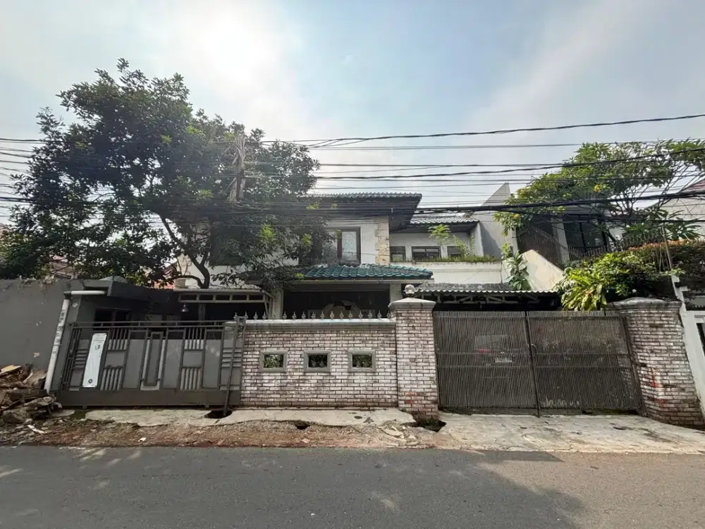 Dijual Rumah di Daerah Cilandak Jaksel Lt.407m2 Harga bisa Nego
