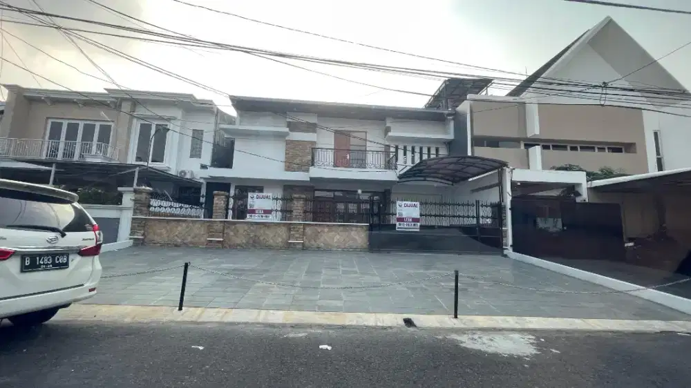 Dijual cepat rumah mewah di pondok indah