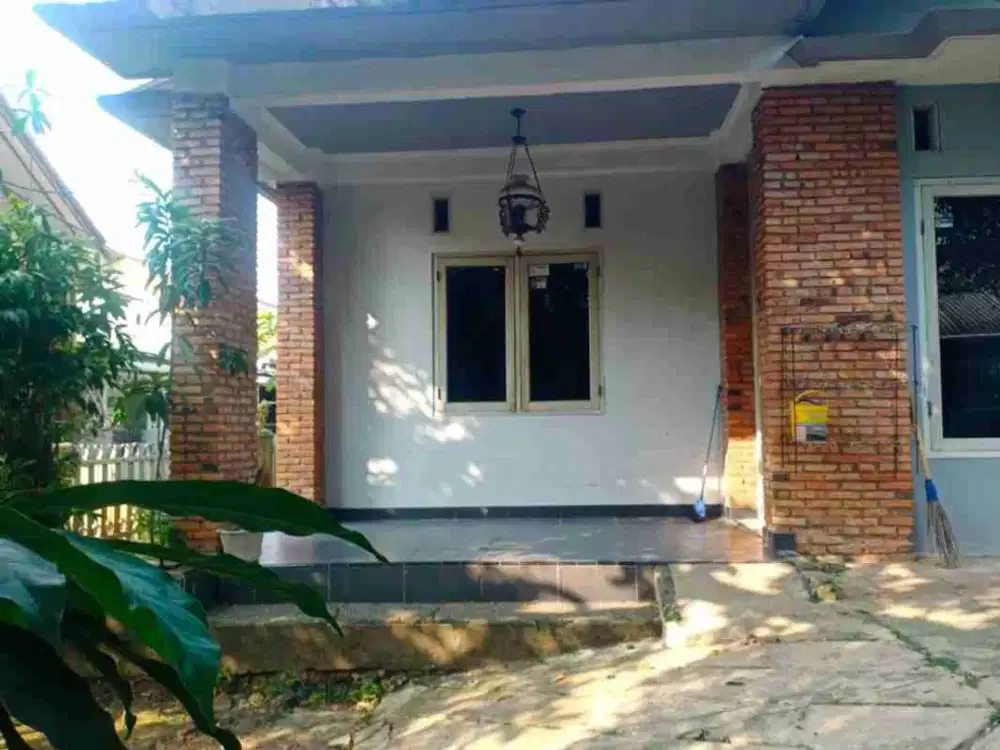 Rumah lenteng agung jagakarsa jaksel 50jt/thn sebrang pancasils