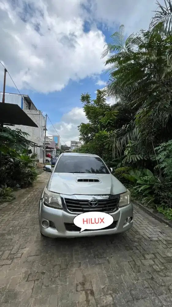 Hilux double cabin 2012