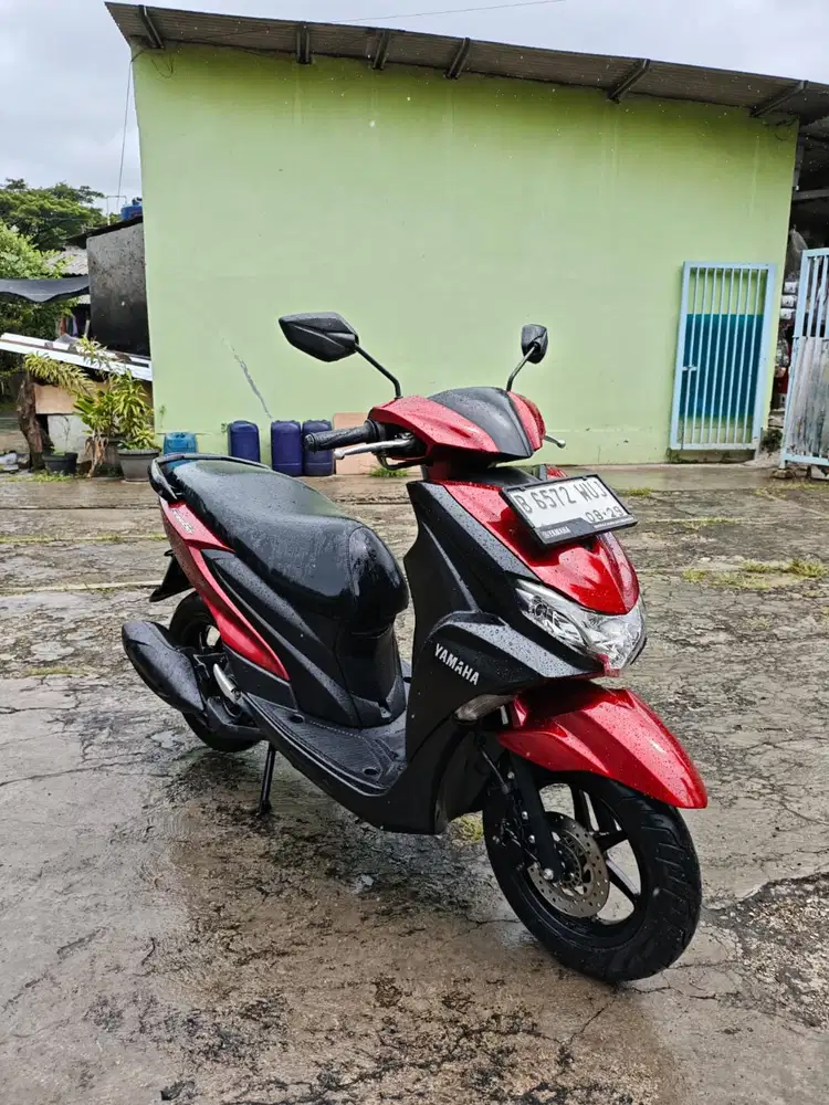 Dibeli yu .. yamaha frego merah