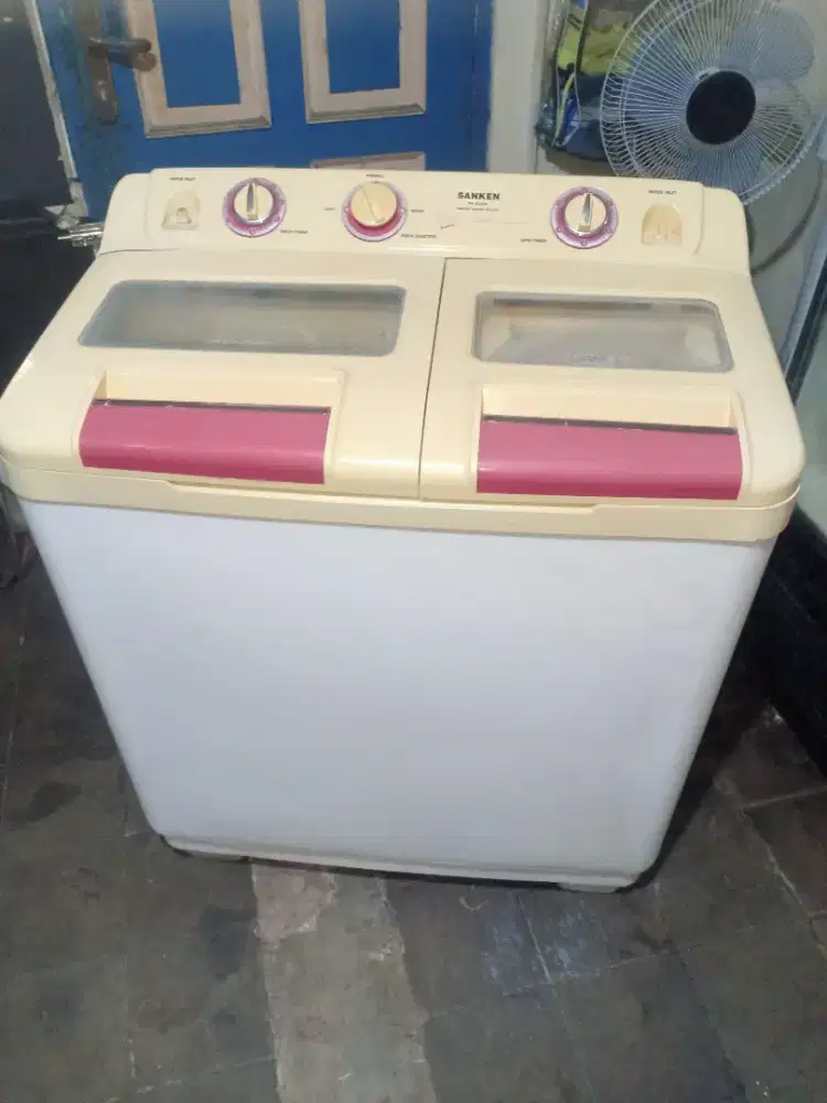 Jual mesin cuci Sanken kapasitas 9kg mesin lancar bisa di antar