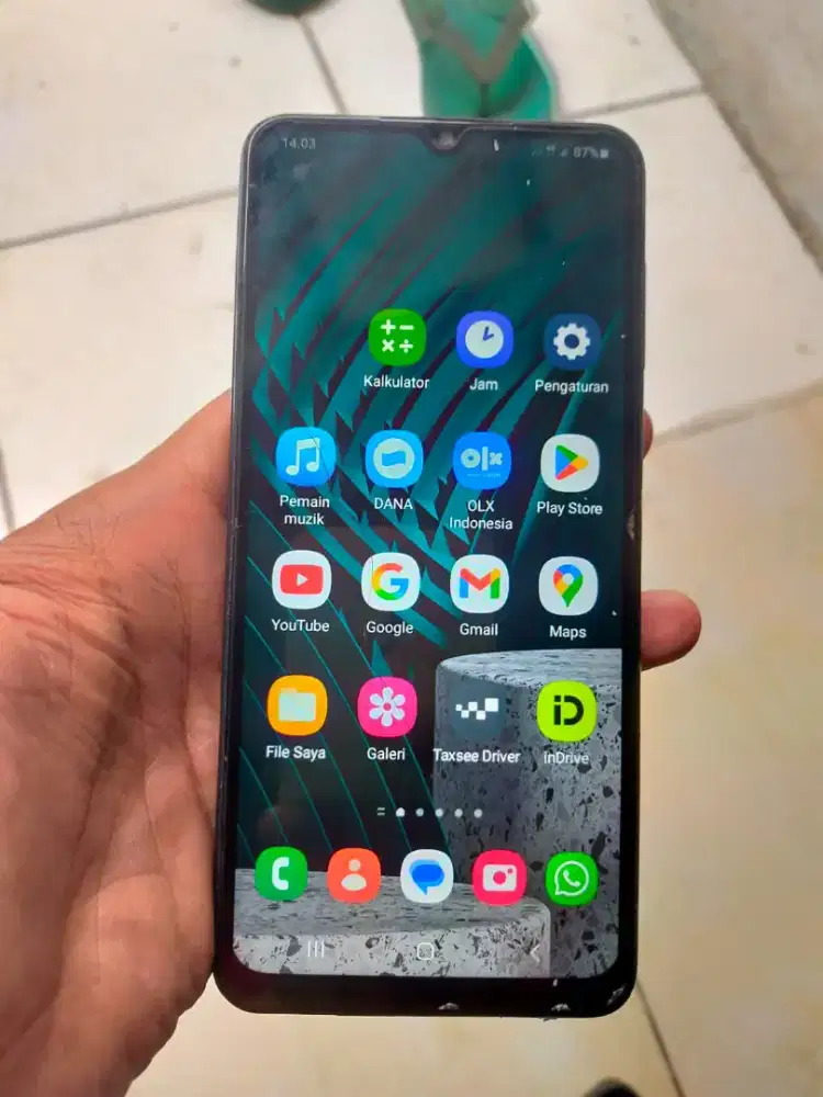 Mau jual hp samsung m12 ram 4. Sy jual apa ada nya