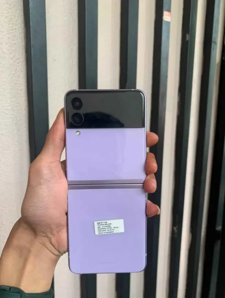 Samsung Flip 3 8/228GB