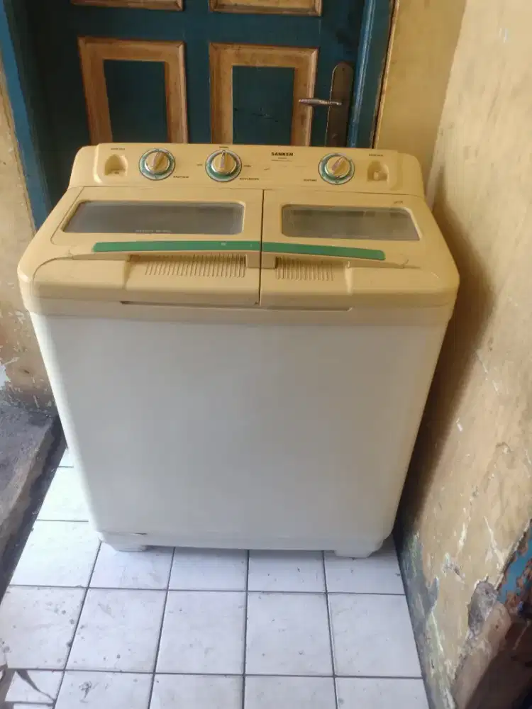 Jual mesin cuci Sanken kapasitas 9kg mesin ori,an normal bisa diantar