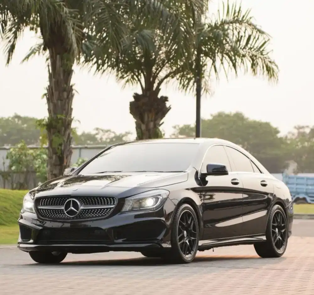 Mercedes Benz CLA200 AMG Panoramic Tahun 2016