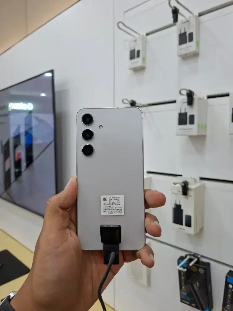 Samsung S24 basic 8/256