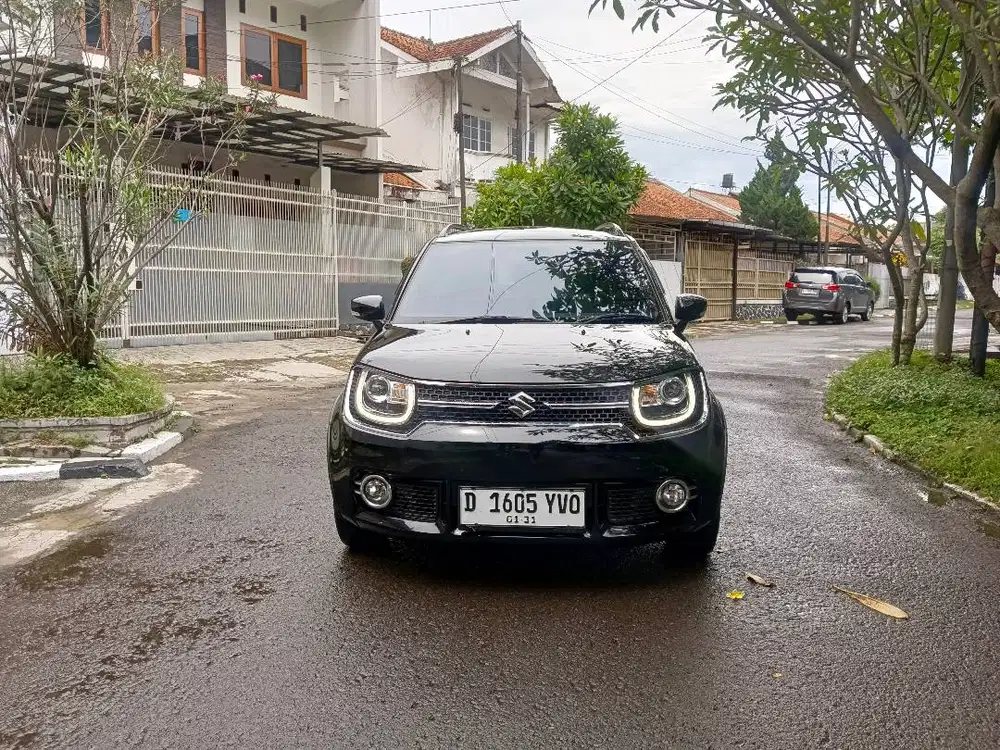 Suzuki ignis GX mt 2017 hitam Low km