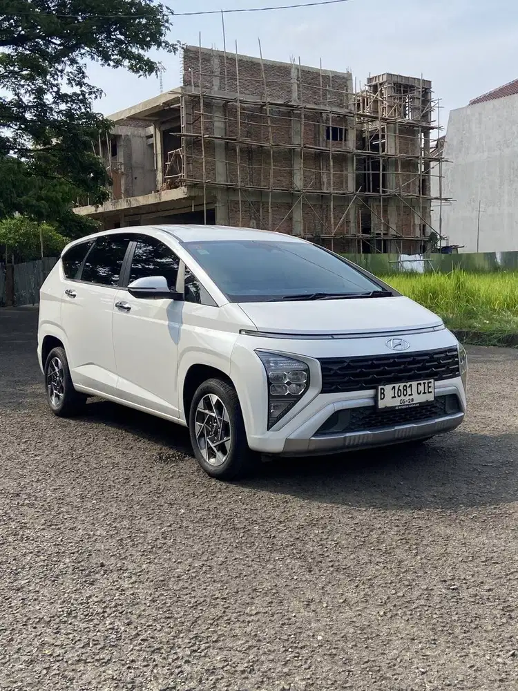 HYUNDAI STARGAZER PRIME 1.5 A/T CAPTAIN SEAT