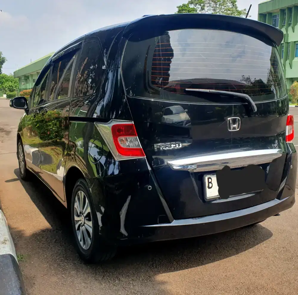 Honda Freed psd 1.5 E 2015