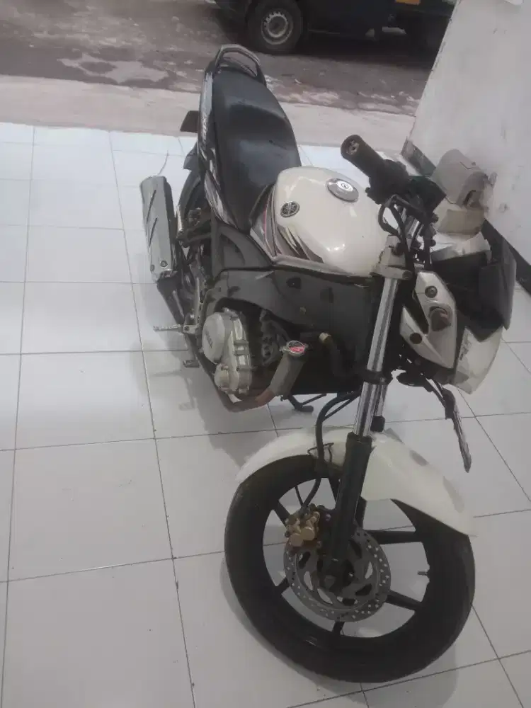Yamaha Vixion taun 2012