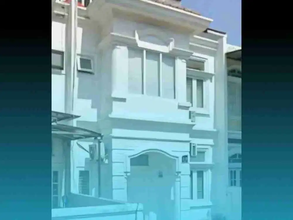 Rumah Bersih rapi terurus Lokasi  Jakarta Barat akses mudah ke Bandara