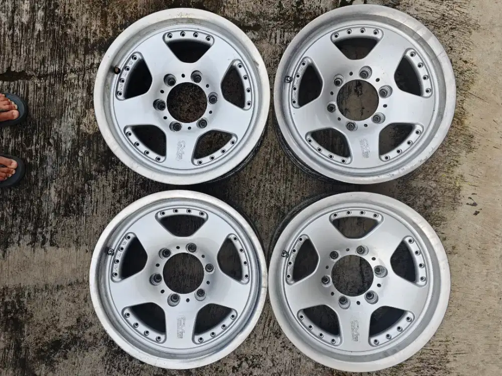 Velg berf Bridgestone r16 6x139.7