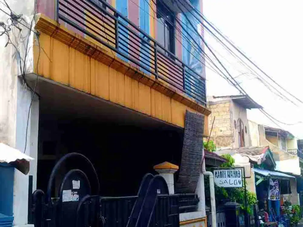 dijual rumah di cisadane 2 perumnas karawaci tangerang