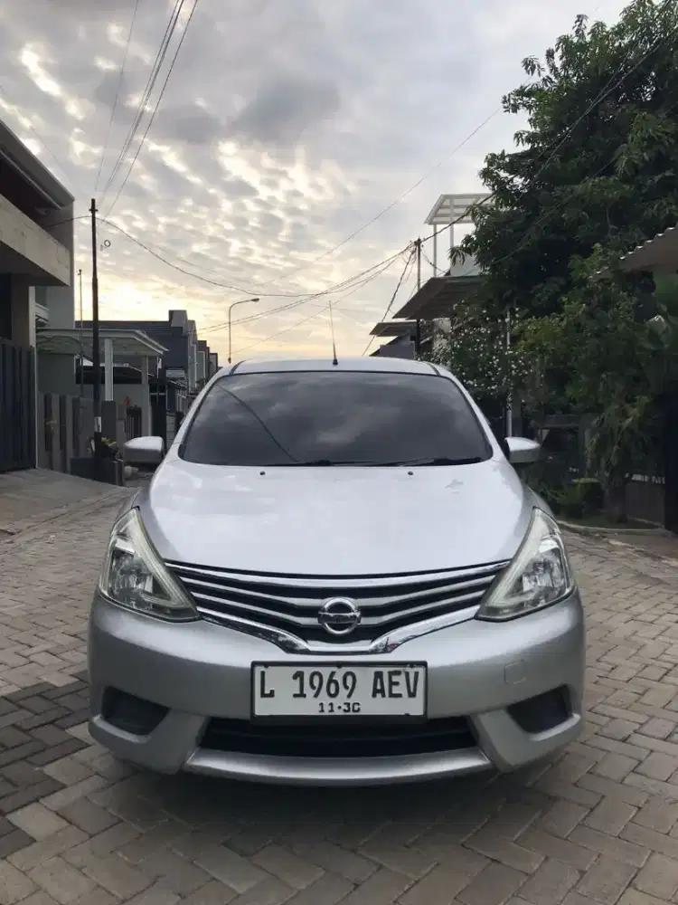Nissan Grand Livina 1.5 Matic 2014 SV AutoMatic