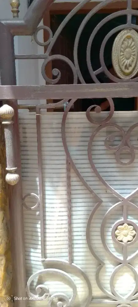 Disewakan rumah tingkat 2, LB 120, LT 65 dekat pasar Kebalen