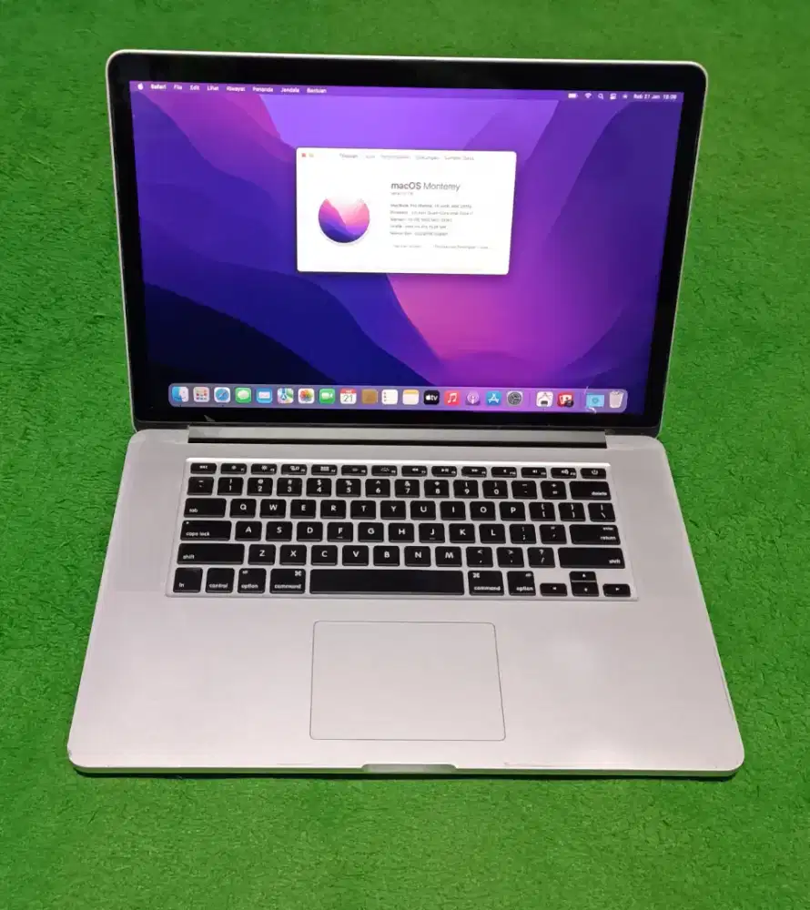 Apple MacBook Pro 2015 15inch i7 16/256 Silver Murah