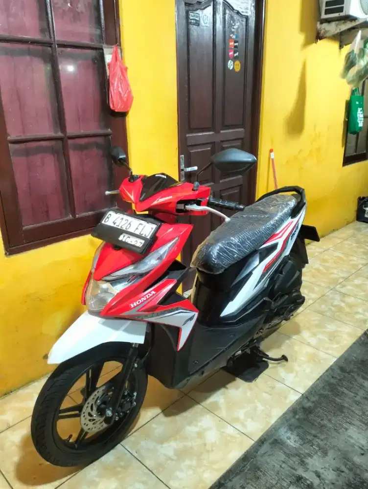Bissmillah dijual motor Honda beat eco 2017 istimewa
