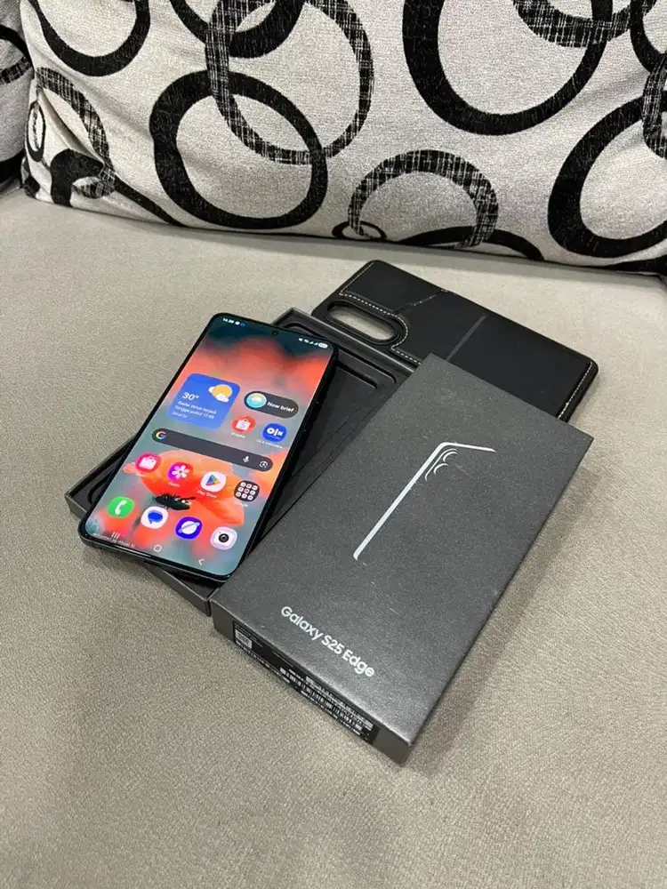 Samsung S25 Edge 256gb Fullset Original