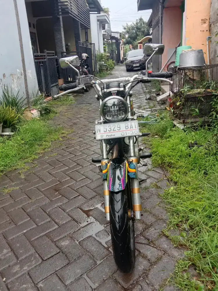 sepeda motor cb
