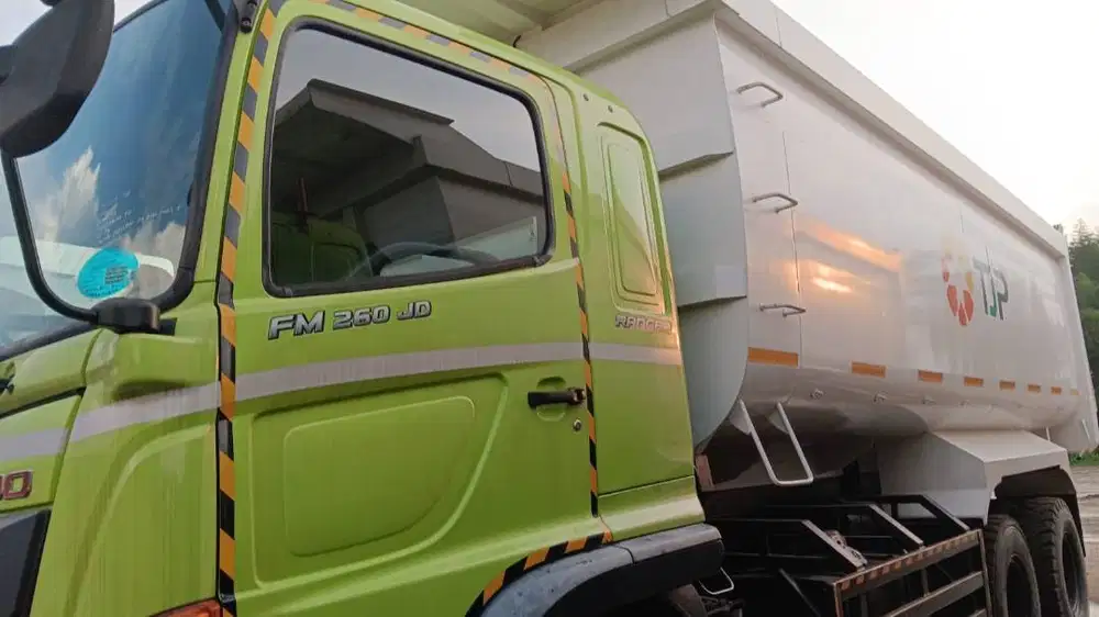 Hino FM260JD SN 37544