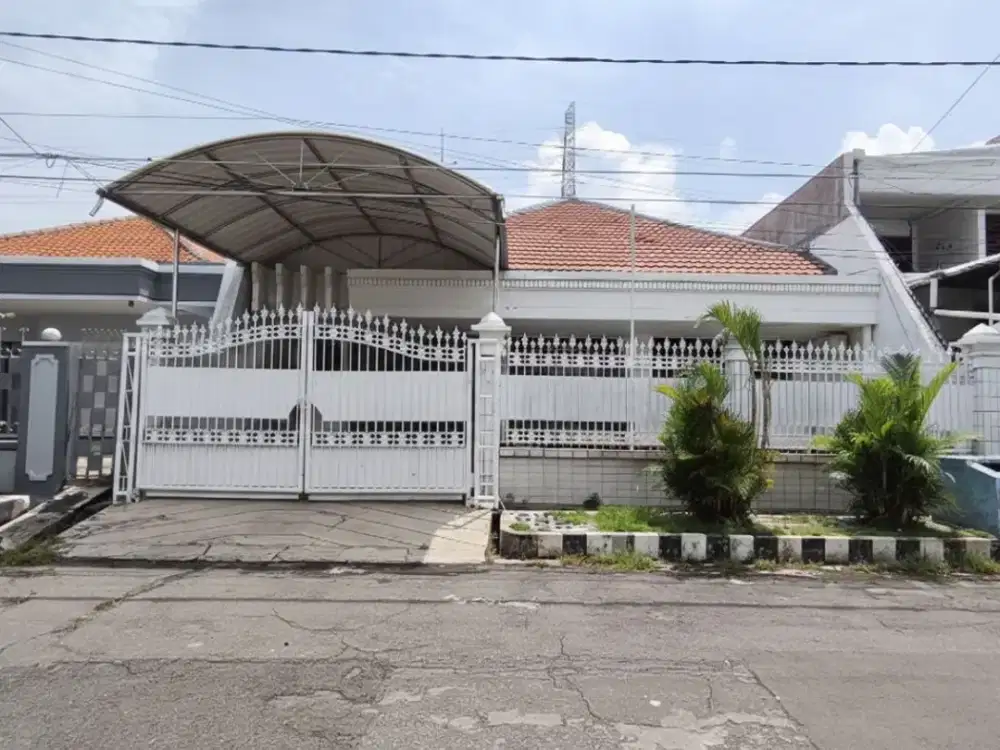 Dijual Rumah Dharmahusada Indah Barat Garasi 1 Carport 1