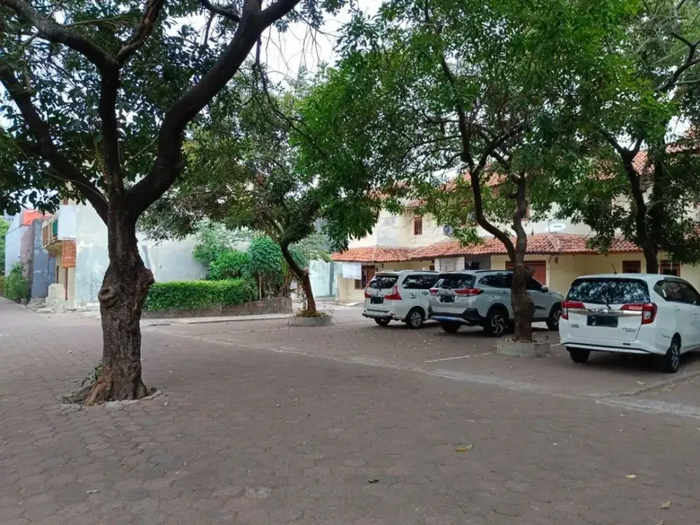 Tanah Pondok Kelapa ada Kontrakan 140 + Ruko 8, Jln Raya, Harga Dibwh NJOP