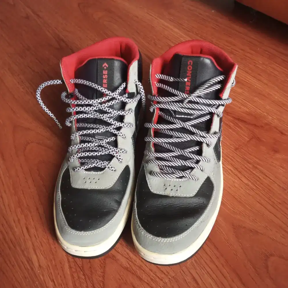 prelove sepatu converse no 43 ori