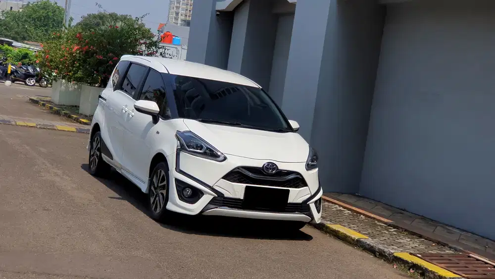Toyota Sienta 2021 Bensin