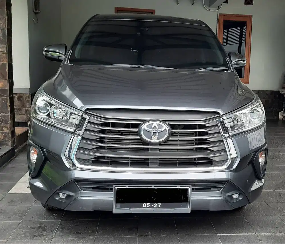 Toyota Innova Reborn Tipe V Diesel Automatic Dark Gray 2022 Surabaya