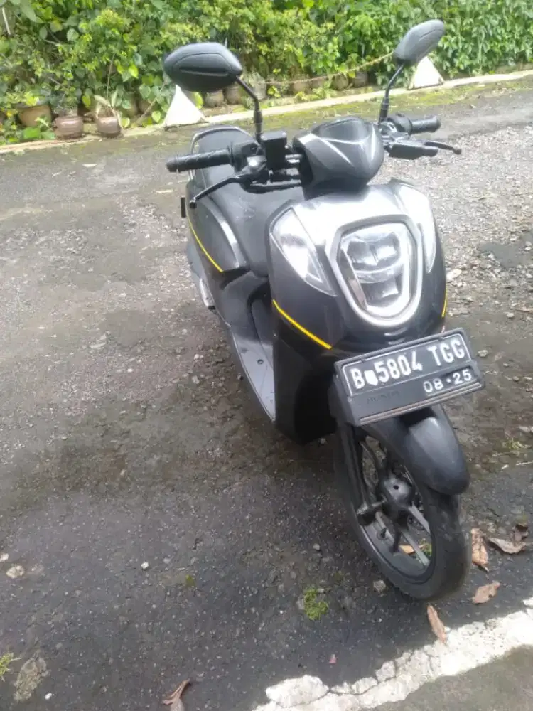 Honda Genio PGMFI CBS Mesin bagus Body mulus Original cat .