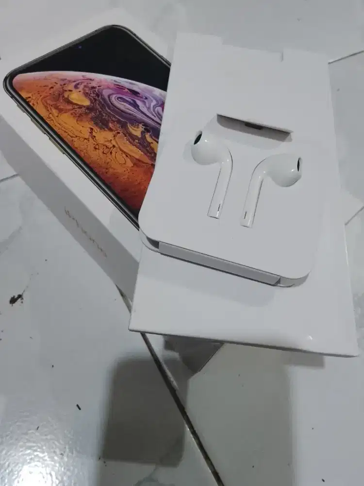 Headset iPhone xs copotan