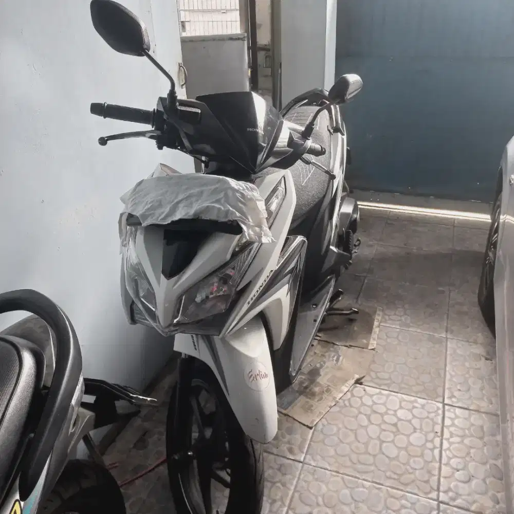Vario 125 CBS ISS